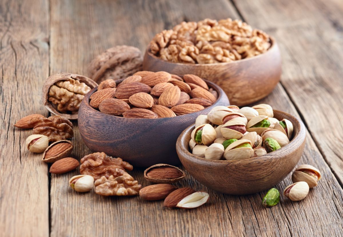 The benefits of nuts — 7 properties for the human body, harm and contraindications