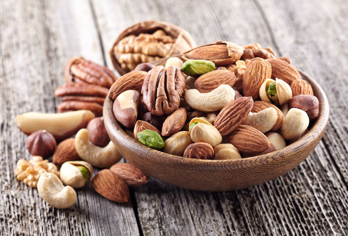 8 the most useful nuts for the human body in the world