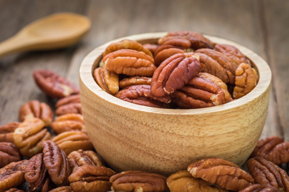 The benefits of pecans — 7 proven properties for the human body, as well as harm and contraindications