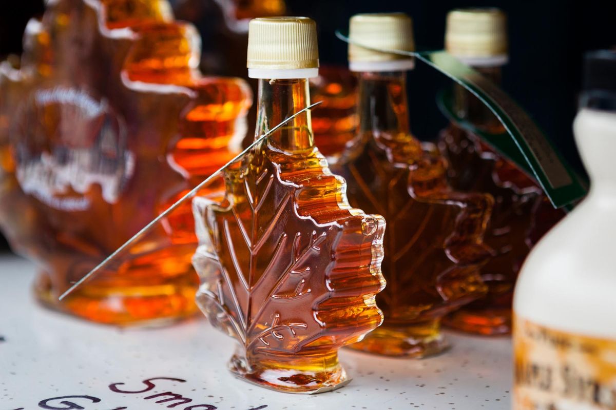 Maple syrup — 4 facts about the benefits and harm to the human body, application and contraindications