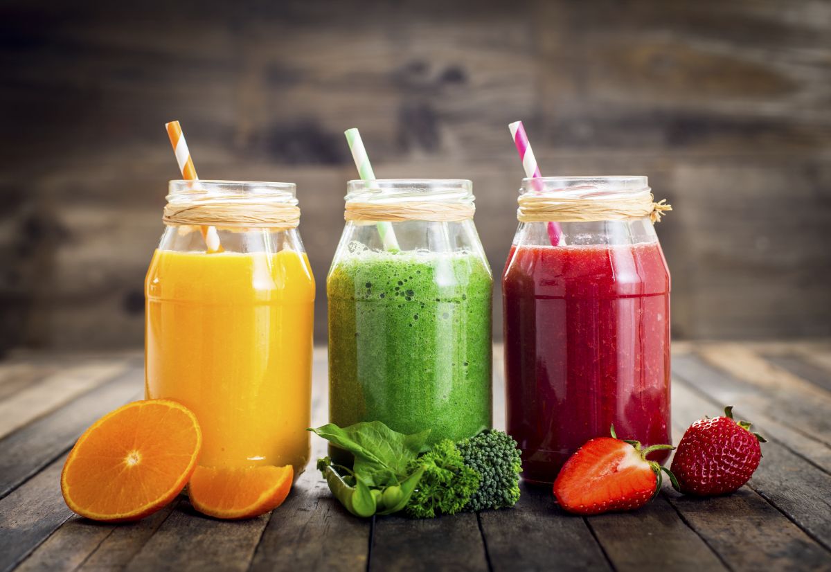 7 healthy smoothies: recipes in a blender for body health and weight loss