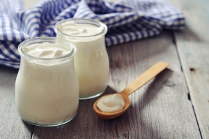 Greek yogurt: what is different from the usual, composition, benefits and harms, as well as what it is eaten with