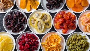 3 dried fruits useful for the liver: dried apricots, prunes and raisins for cirrhosis and fatty hepatosis