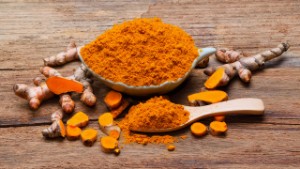 Does turmeric thin the blood or thicken it — 4 facts about whether the spice lowers cholesterol in the body