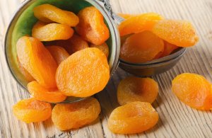 Dried apricots for the heart and blood vessels — 4 useful properties for various diseases, how much should you eat daily