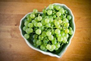 Are grapes useful for the heart — 4 scientific facts about the treatment of blood vessels and the body as a whole