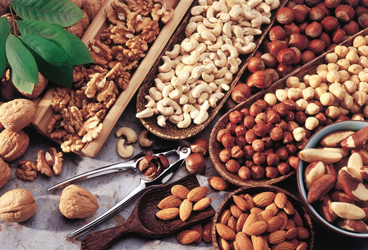 Nuts for weight loss — 3 mechanisms of weight loss, which and how much you can eat on a diet