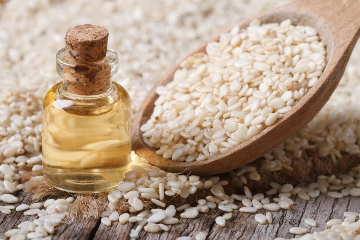 The benefits of sesame oil — 8 proven properties for the body, application, as well as harm and contraindications